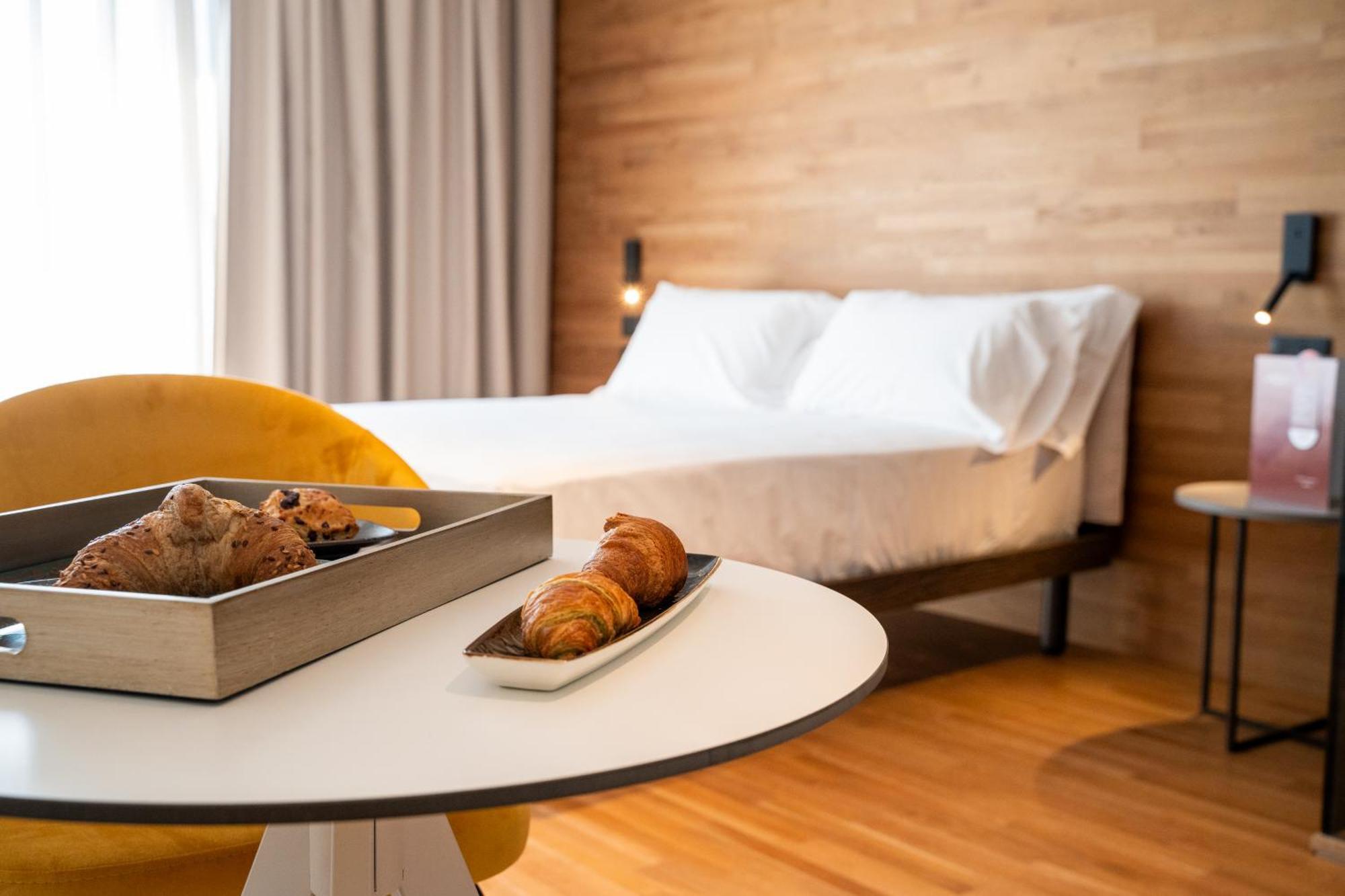 Mon Luxury Rooms Spa Nicolosi Luaran gambar