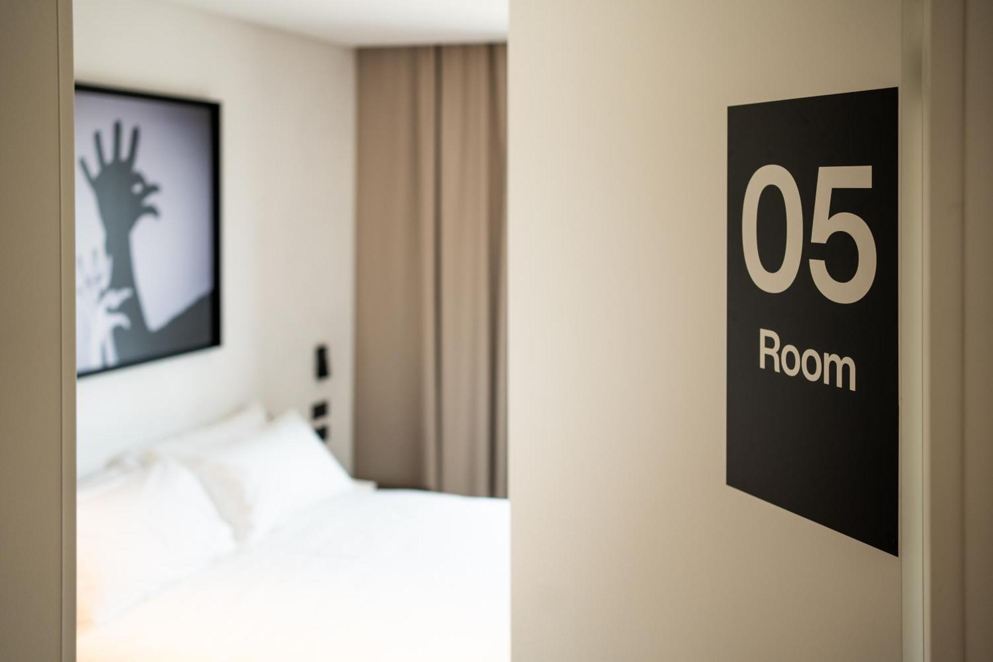 Mon Luxury Rooms Spa Nicolosi Luaran gambar