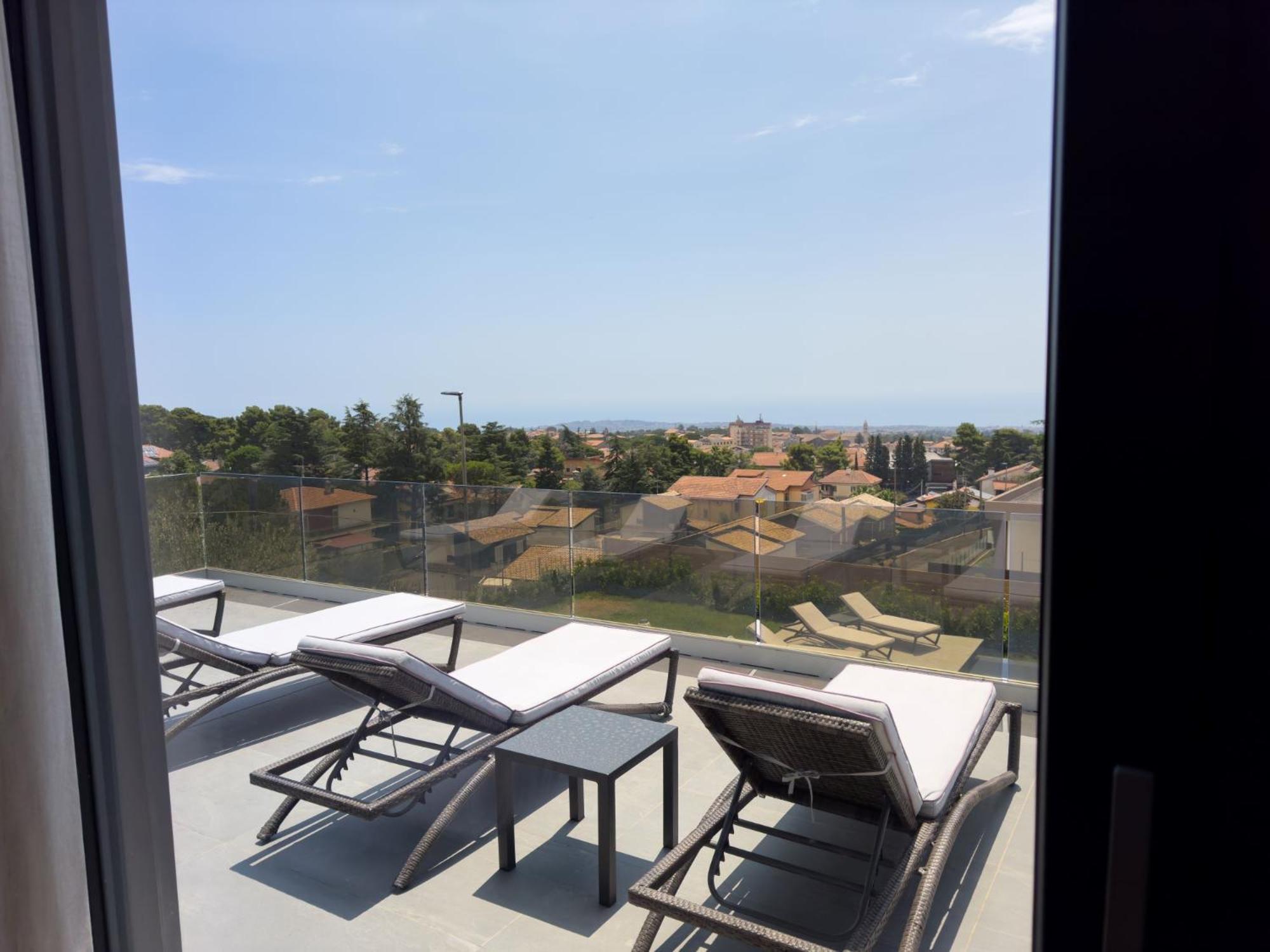 Mon Luxury Rooms Spa Nicolosi Luaran gambar